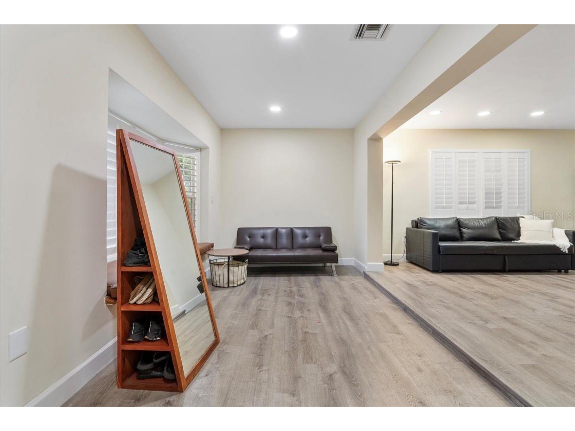 1359 Washington Street Hollywood FL 33019 A4657286 image6