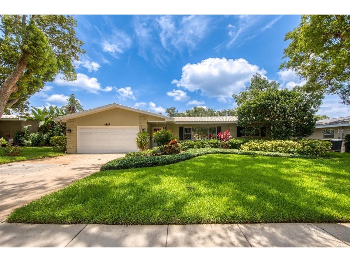 1359 Whispering Pines Drive Clearwater FL 33764 U8205102 image1