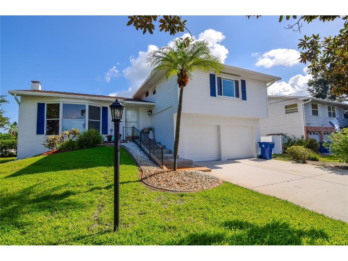 13595 Monalee Avenue Seminole FL 33776 U8207061 image1