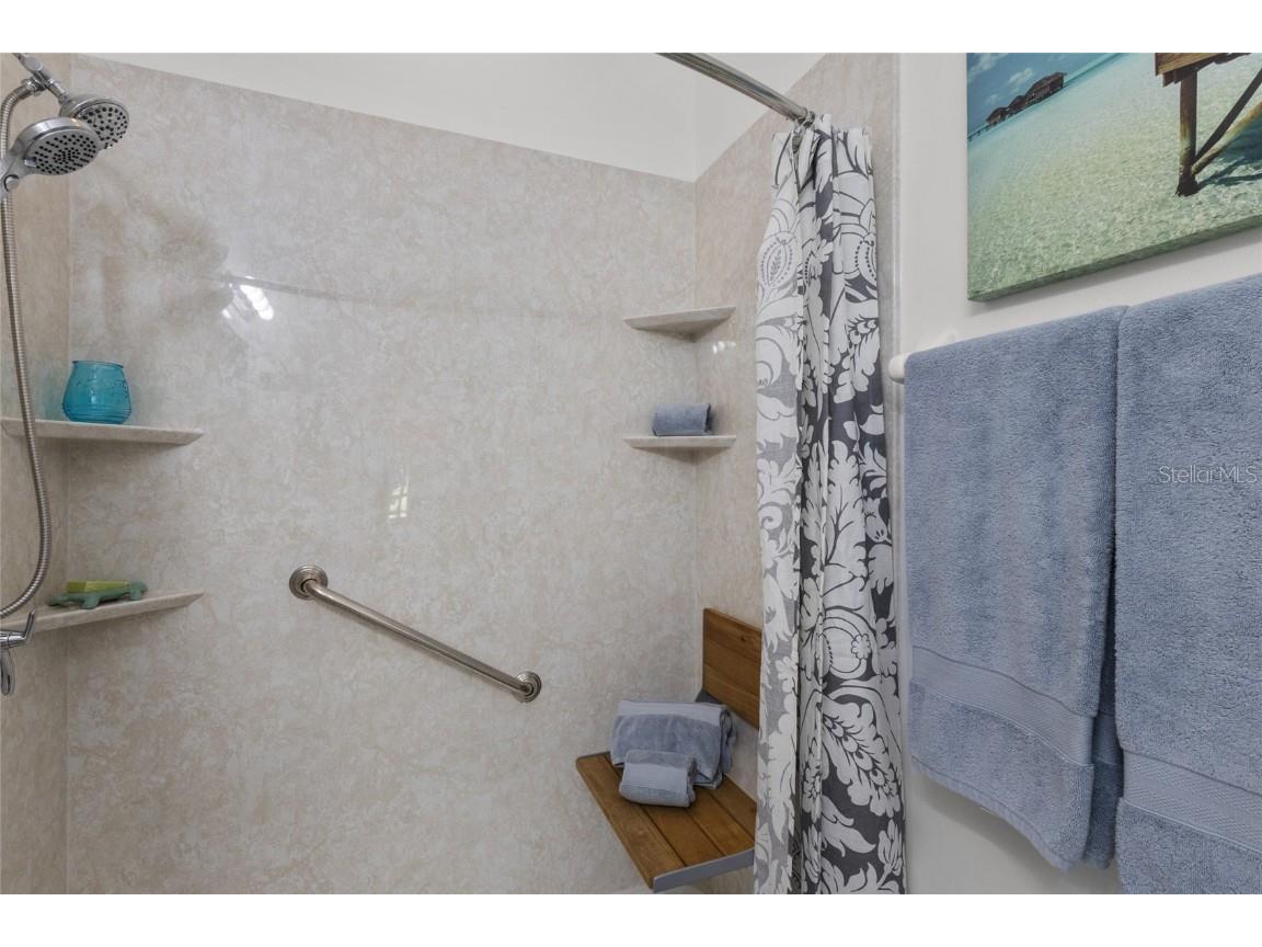 13596 Abercrombie Drive Englewood FL 34223 A4669341 image26