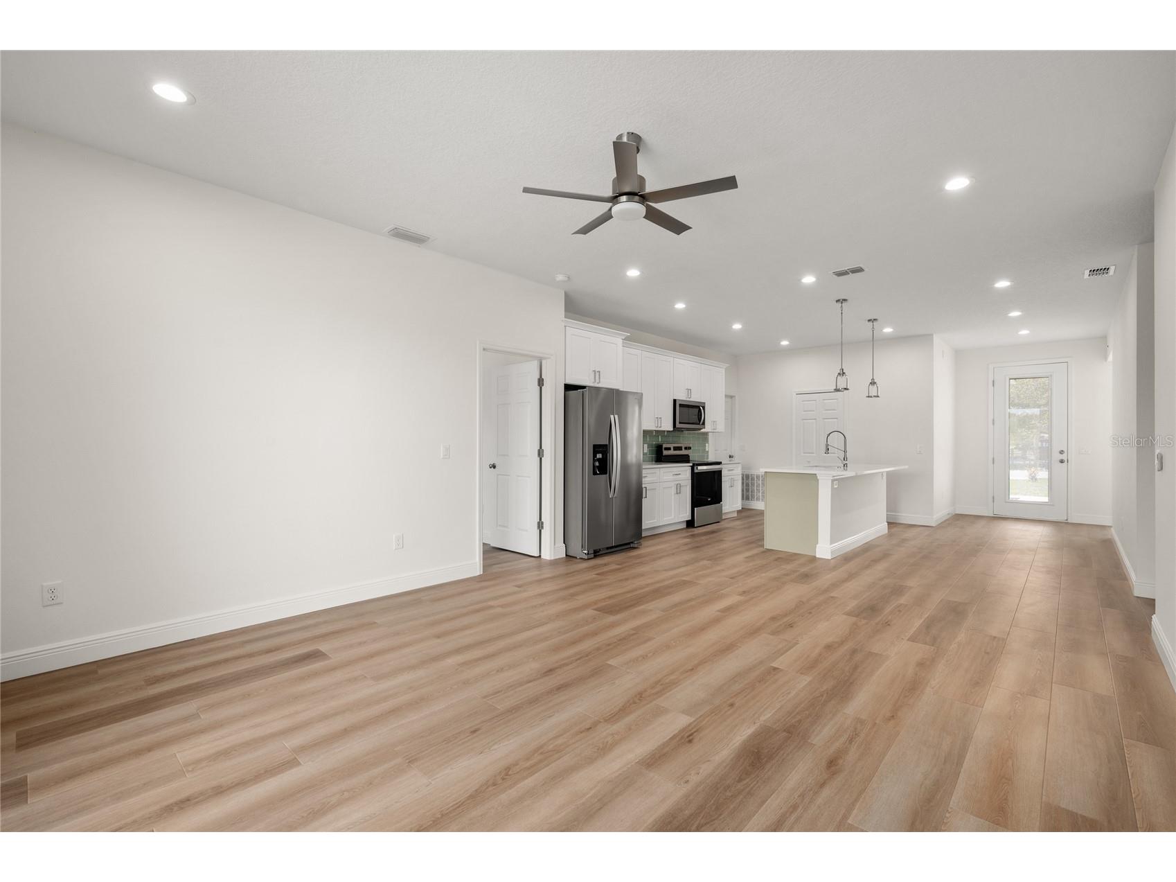 136 11th Avenue Osteen FL 32764 S5145820 image18