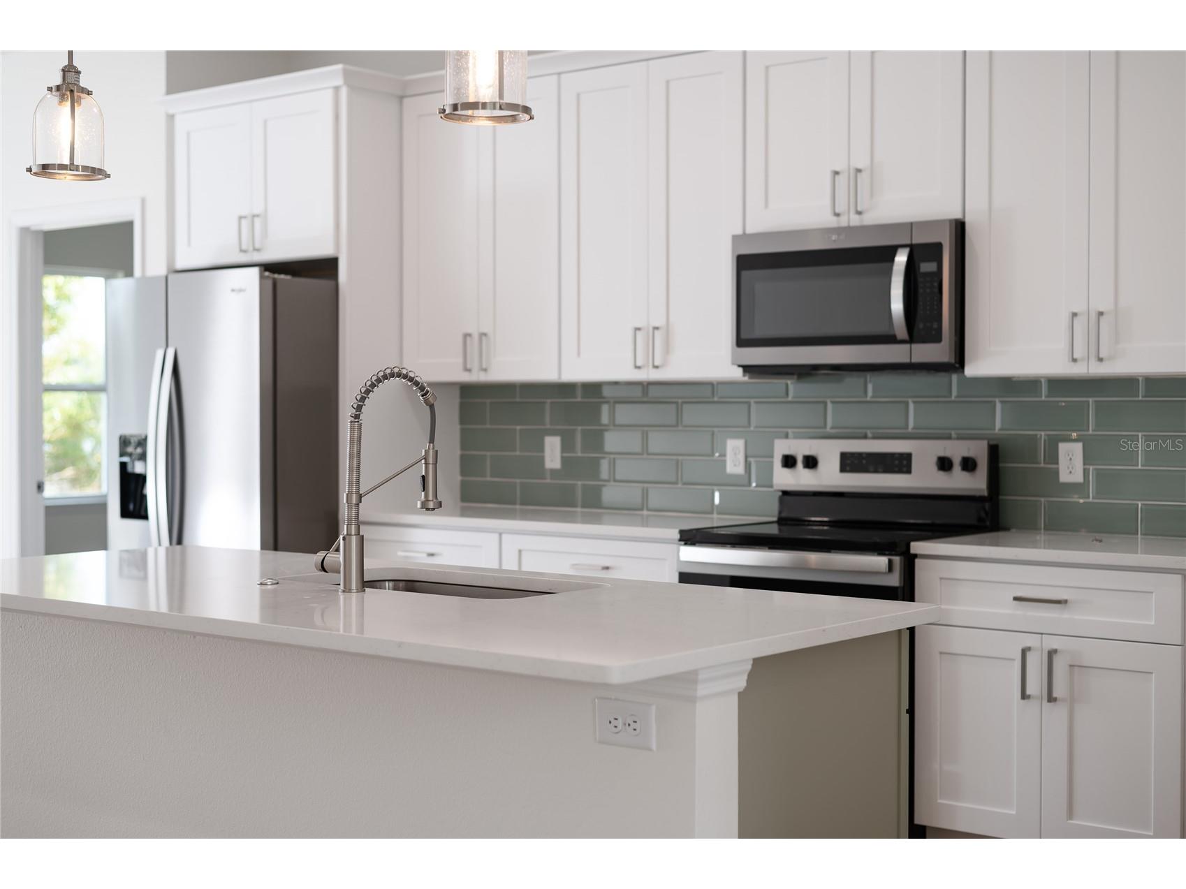 136 11th Avenue Osteen FL 32764 S5145820 image5