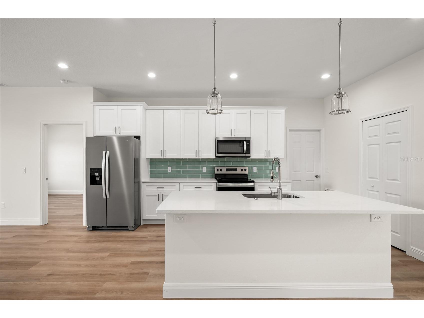 136 11th Avenue Osteen FL 32764 S5145820 image8