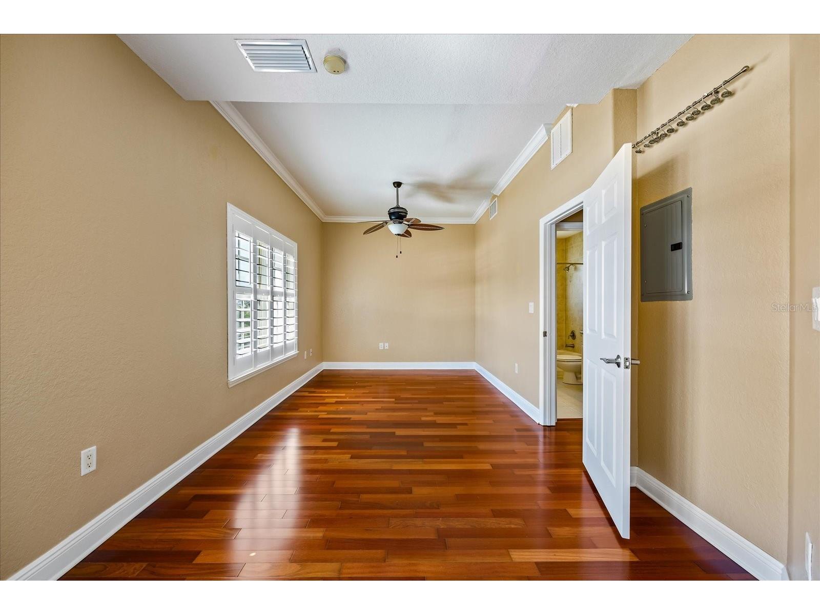 136 175th Avenue E Redington Shores FL 33708 TB8461450 image20