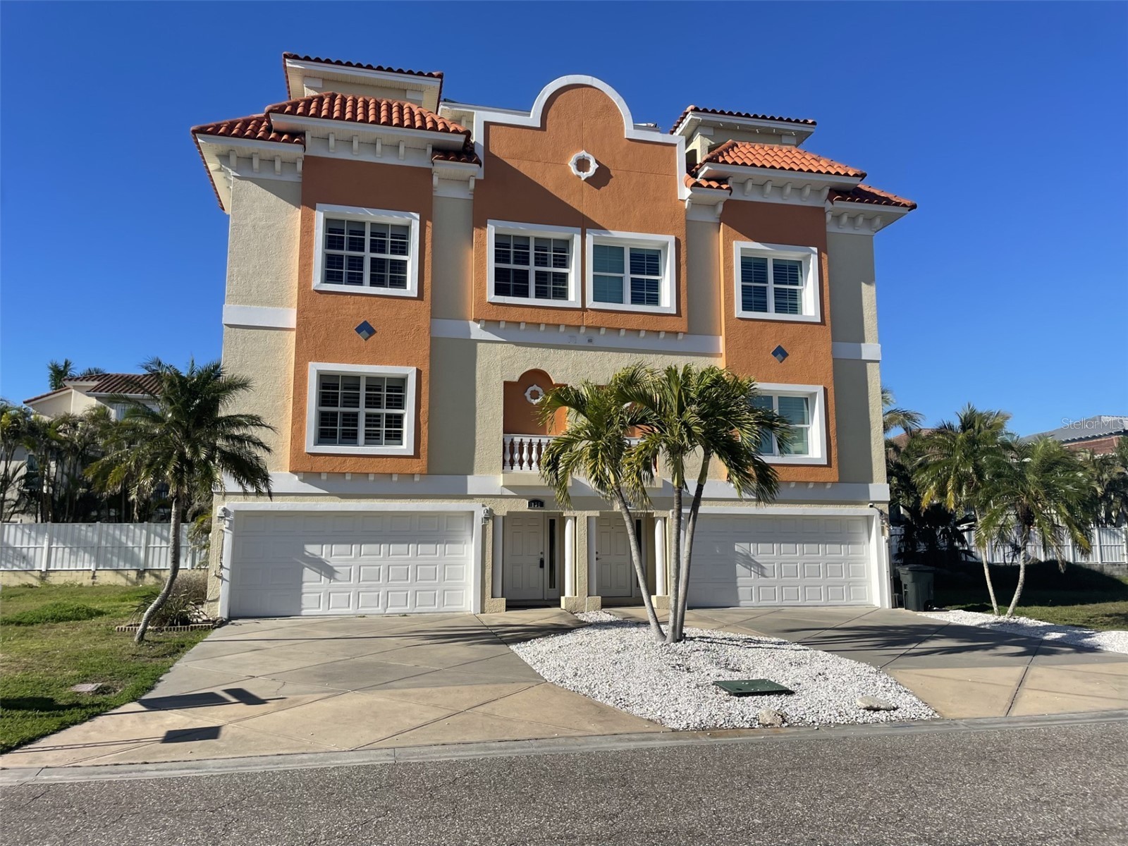 136 175th Avenue E Redington Shores FL 33708 TB8461450 image3