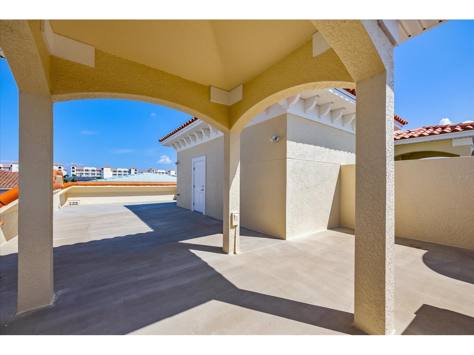 136 175th Avenue E Redington Shores FL 33708 TB8461450 image32