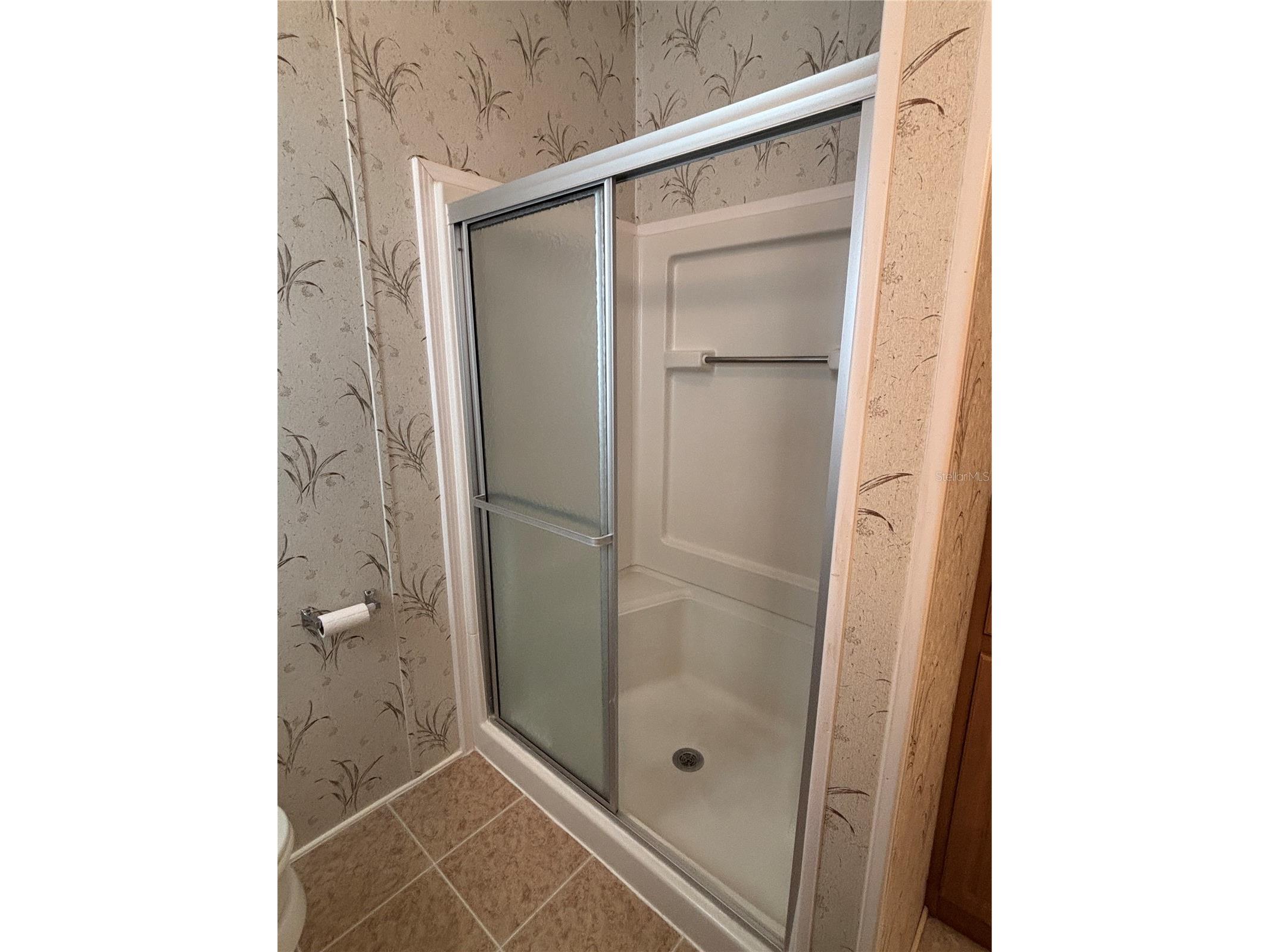 136 Americana Court NE #230 Saint Petersburg FL 33702 - TAMPA BAY TB8484211 image20