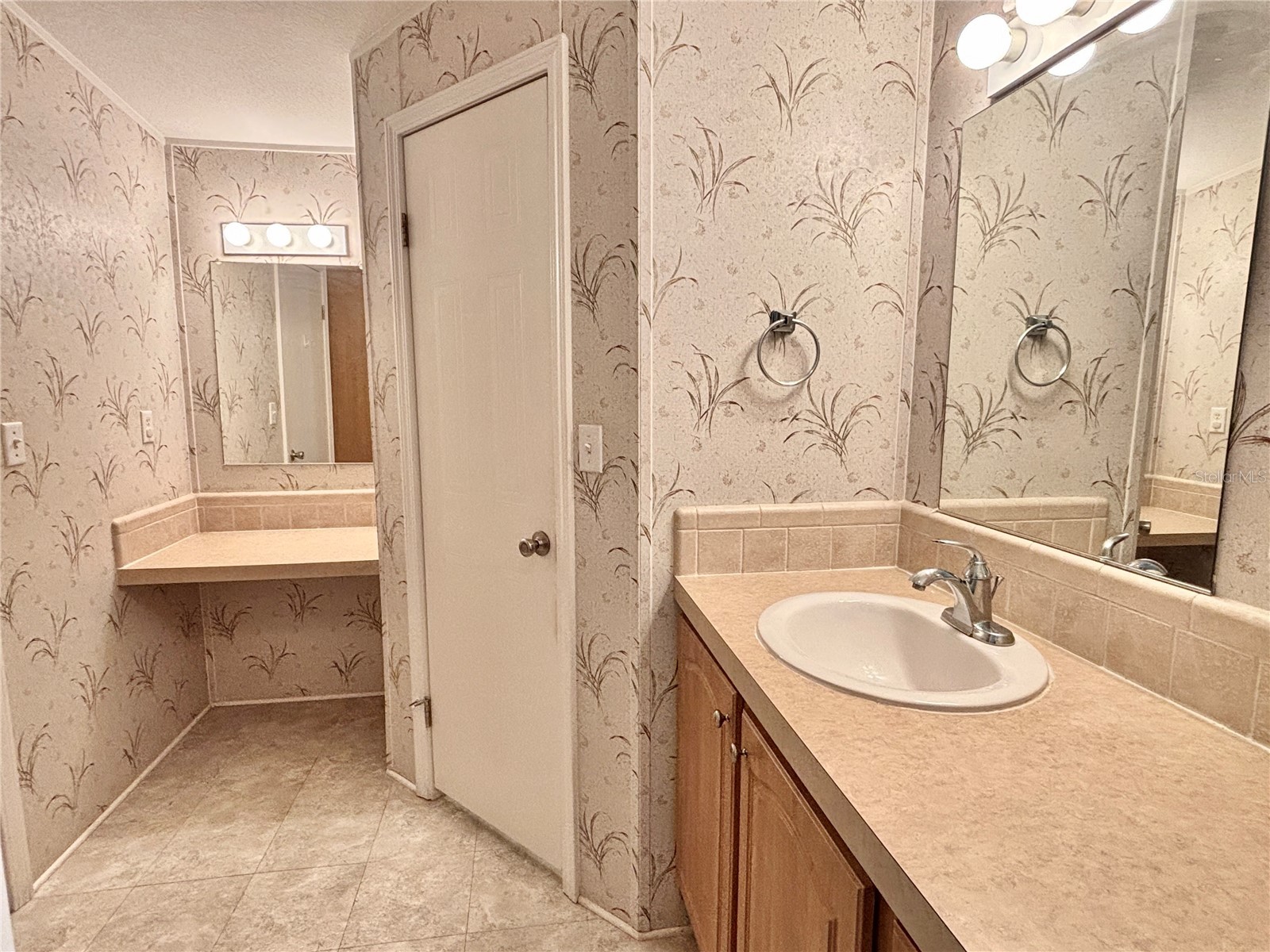 136 Americana Court NE #230 Saint Petersburg FL 33702 - TAMPA BAY TB8484211 image21