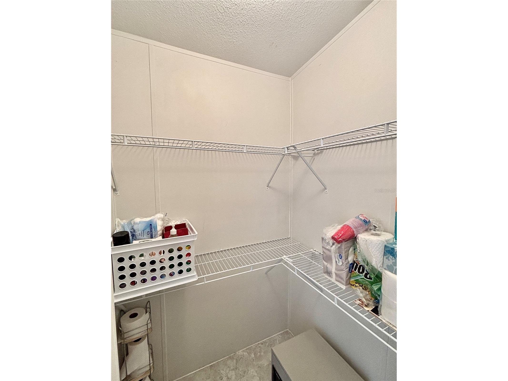136 Americana Court NE #230 Saint Petersburg FL 33702 - TAMPA BAY TB8484211 image23