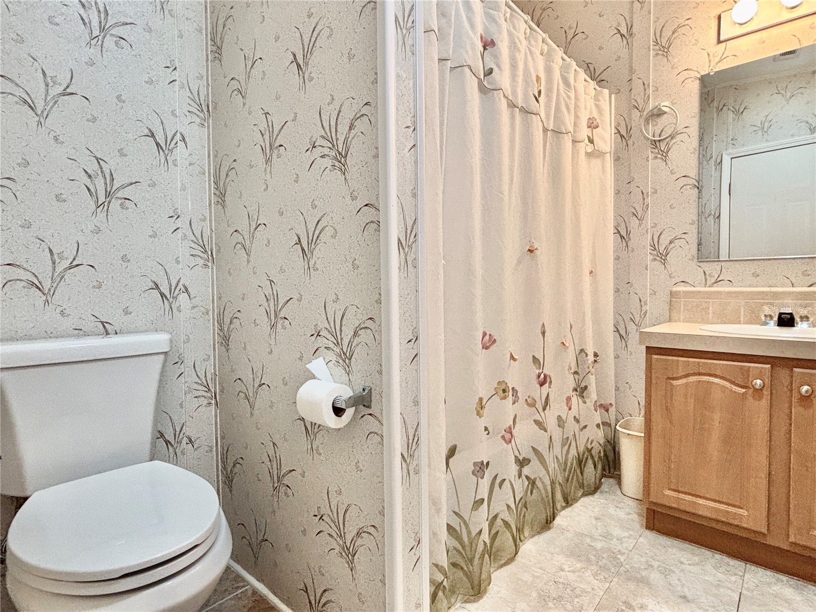 136 Americana Court NE #230 Saint Petersburg FL 33702 - TAMPA BAY TB8484211 image26
