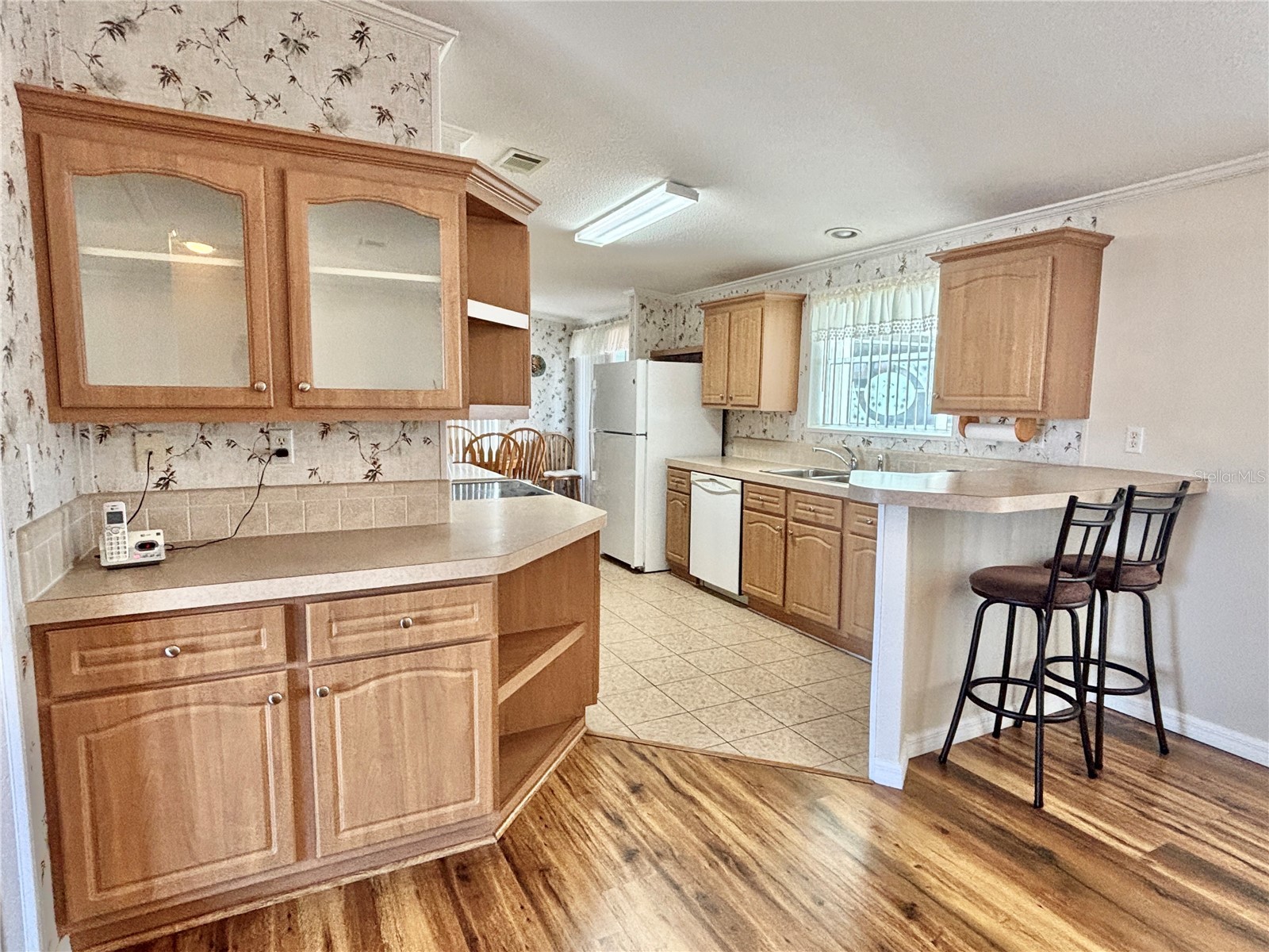 136 Americana Court NE #230 Saint Petersburg FL 33702 - TAMPA BAY TB8484211 image7