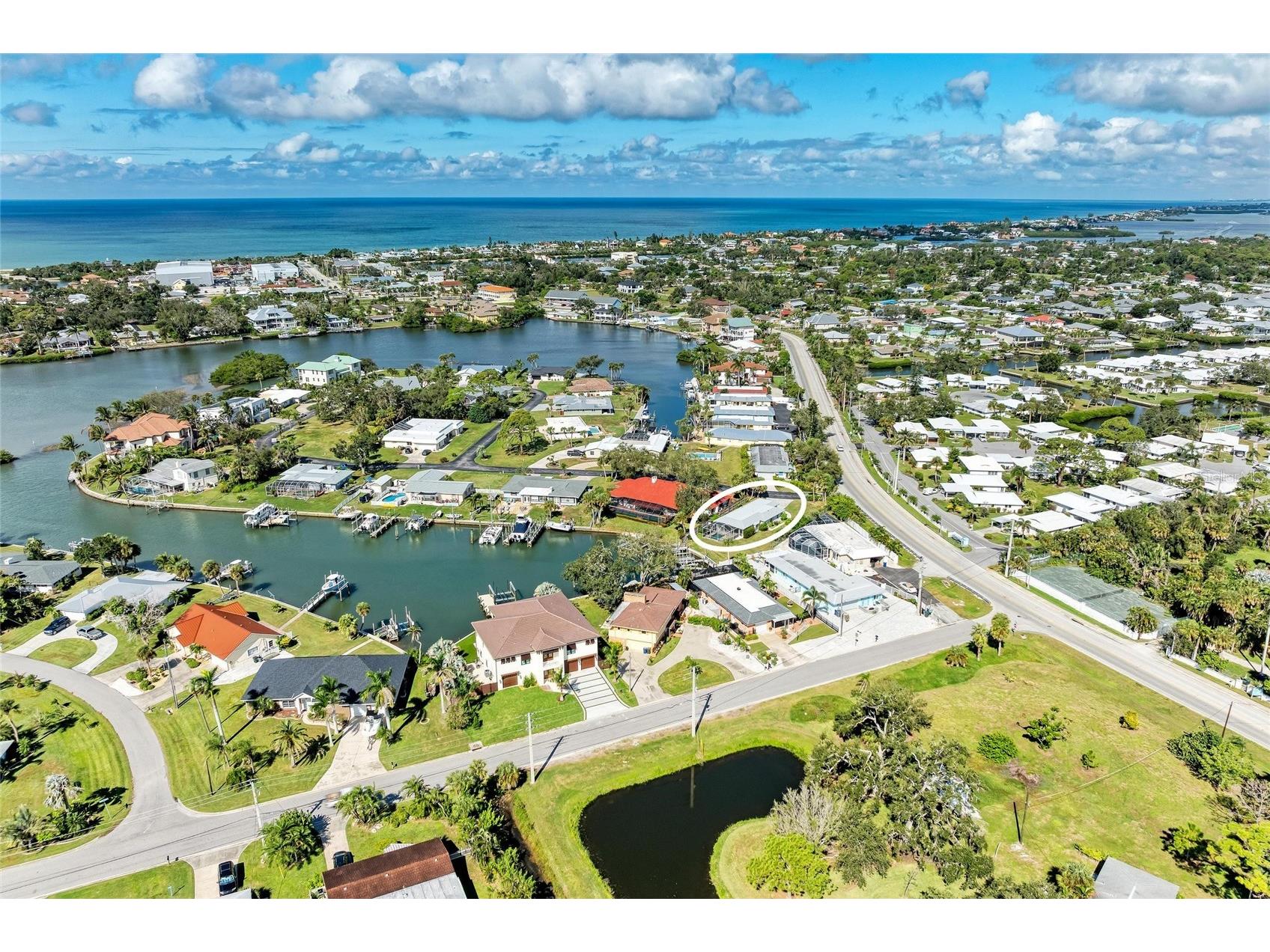 136 Bayview Drive Nokomis FL 34275 - LYONS BAY A4667932 image1