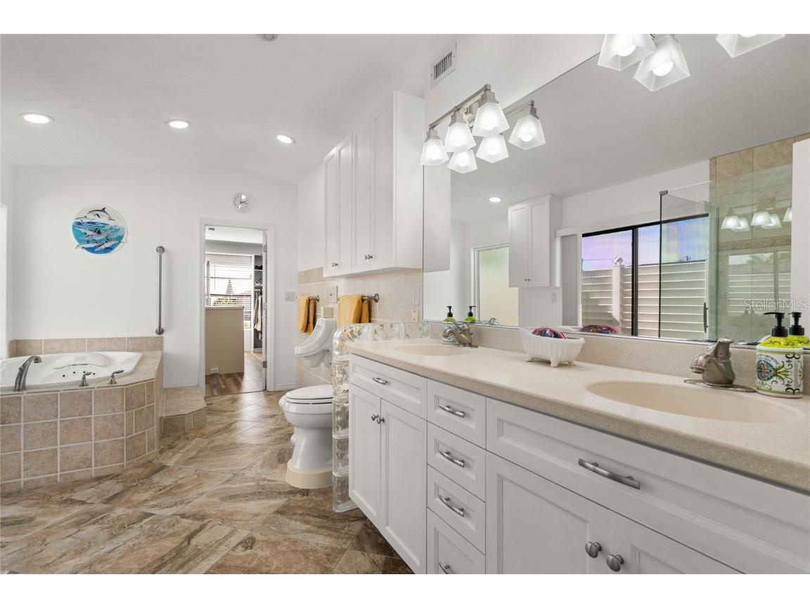 136 Creek Drive SE Port Charlotte FL 33952 C7517769 image38