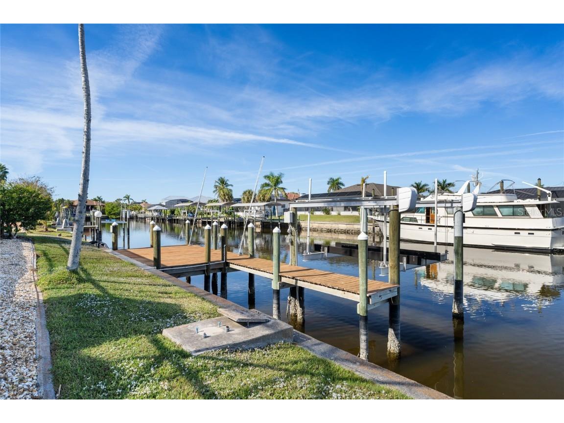 136 Creek Drive SE Port Charlotte FL 33952 C7517769 image72