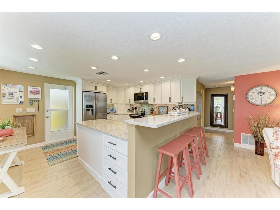 136 Crescent Dr Anna Maria FL 34216 - LAKE LA VISTA A4671637 image21