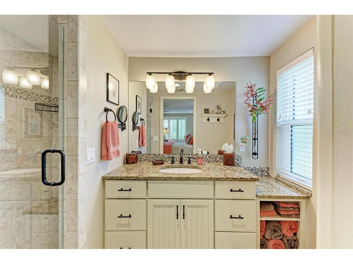 136 Crescent Dr Anna Maria FL 34216 - LAKE LA VISTA A4671637 image34