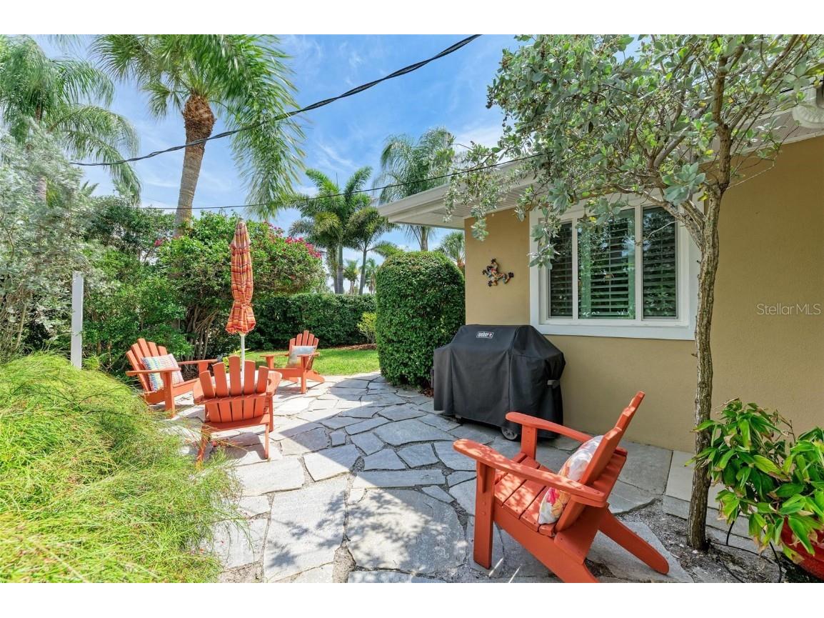 136 Crescent Dr Anna Maria FL 34216 - LAKE LA VISTA A4671637 image47