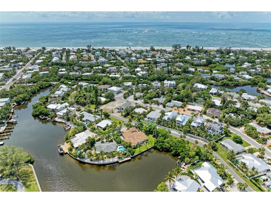 136 Crescent Dr Anna Maria FL 34216 - LAKE LA VISTA A4671637 image69