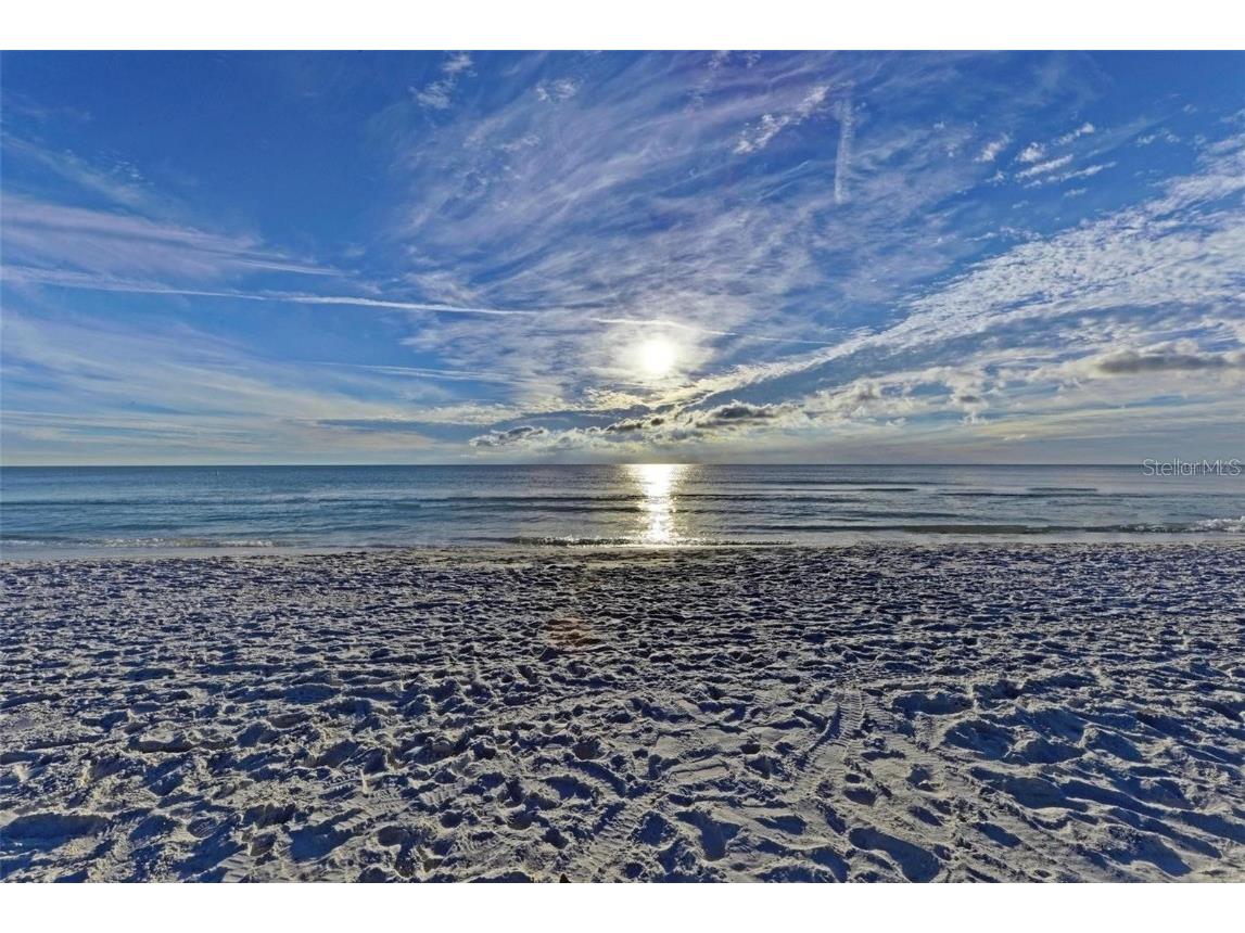 136 Crescent Dr Anna Maria FL 34216 - LAKE LA VISTA A4671637 image79