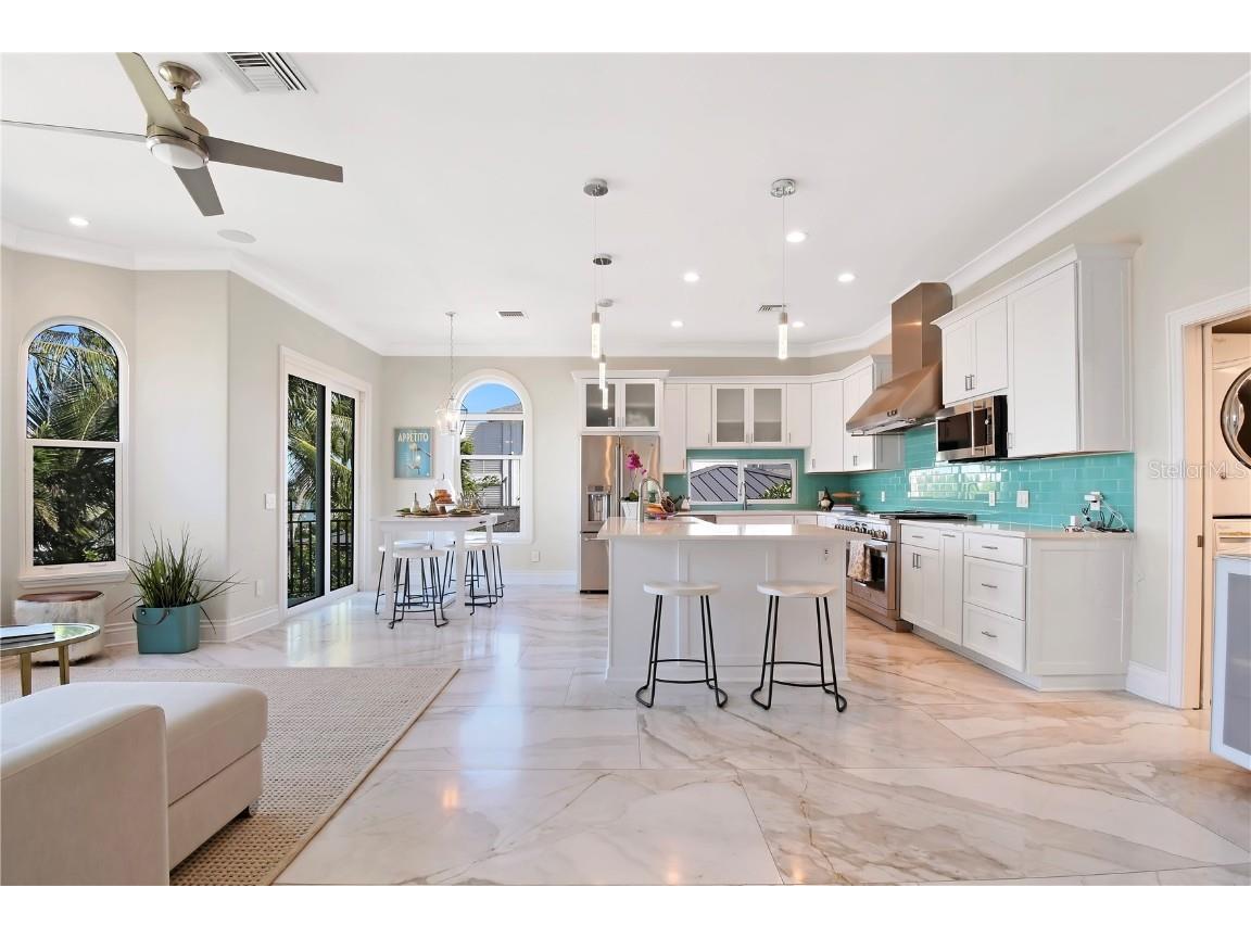 136 Devon Drive Clearwater Beach FL 33767 TB8436973 image10