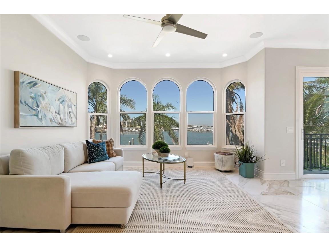 136 Devon Drive Clearwater Beach FL 33767 TB8436973 image11