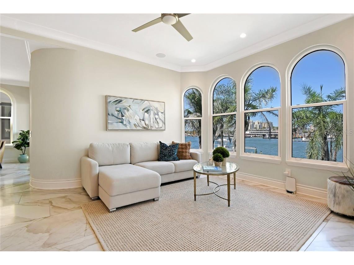 136 Devon Drive Clearwater Beach FL 33767 TB8436973 image12