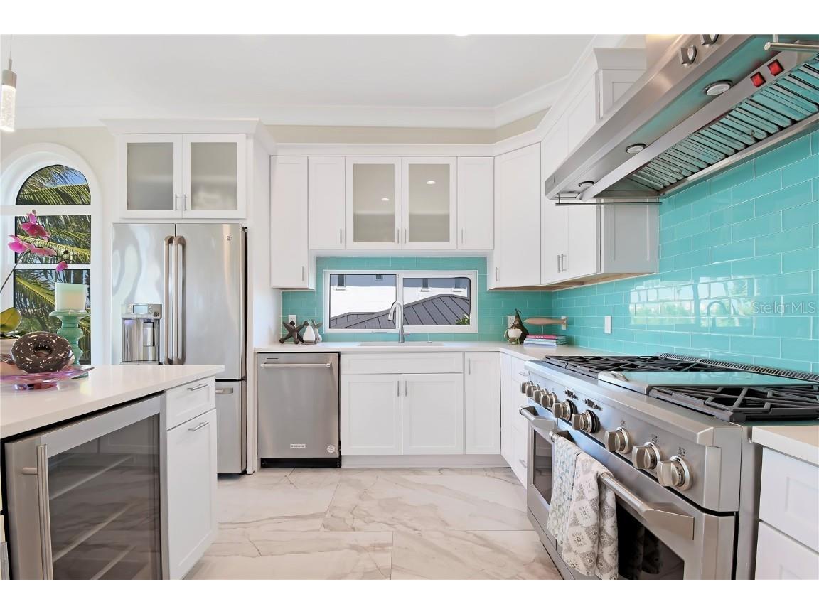 136 Devon Drive Clearwater Beach FL 33767 TB8436973 image16