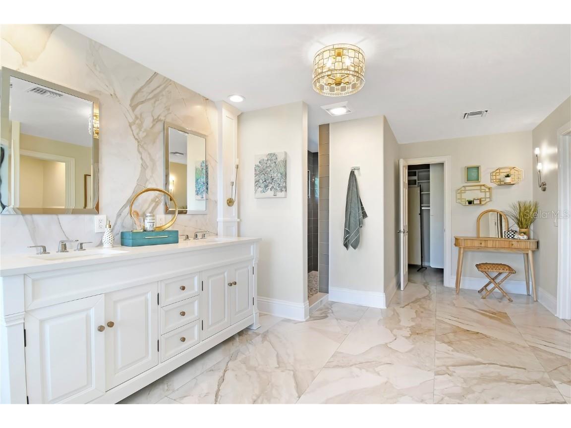 136 Devon Drive Clearwater Beach FL 33767 TB8436973 image44