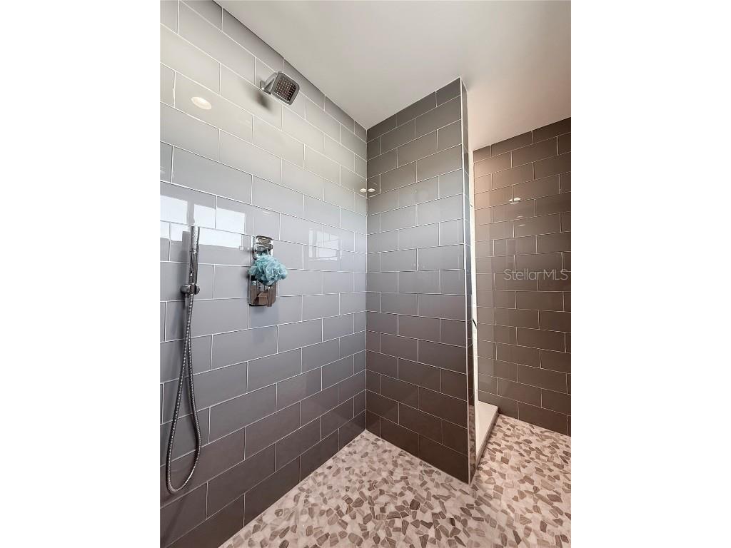 136 Devon Drive Clearwater Beach FL 33767 TB8436973 image46