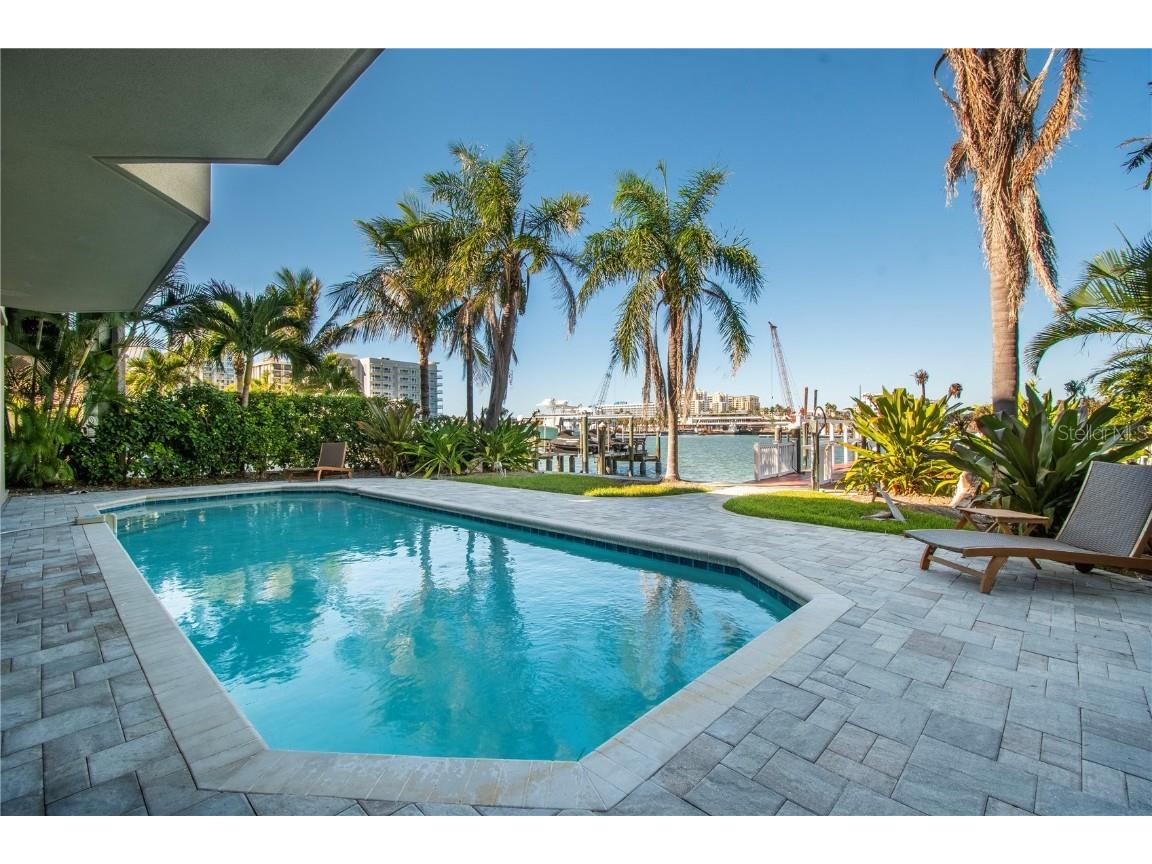 136 Devon Drive Clearwater Beach FL 33767 TB8436973 image53