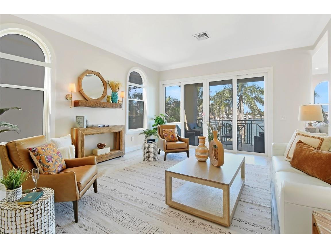 136 Devon Drive Clearwater Beach FL 33767 TB8436973 image6