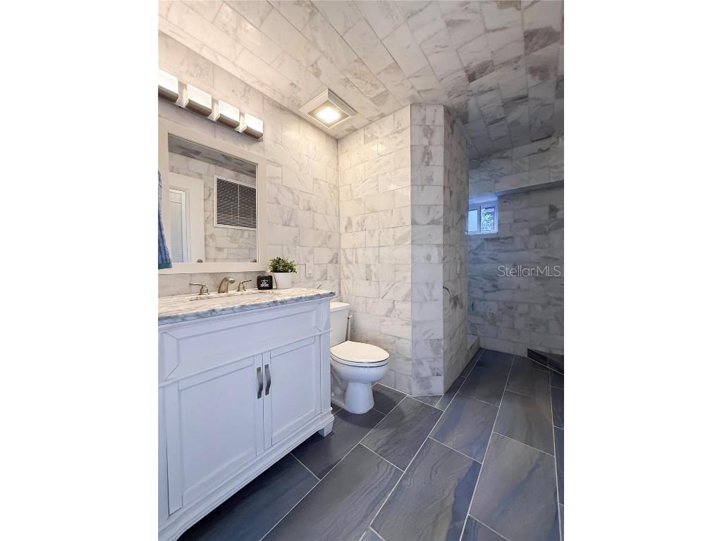 136 Devon Drive Clearwater Beach FL 33767 TB8436973 image79