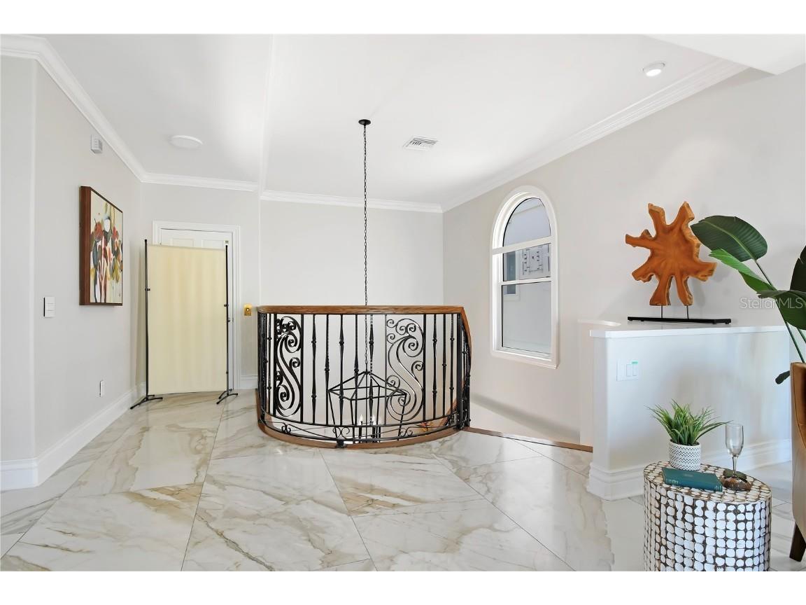 136 Devon Drive Clearwater Beach FL 33767 TB8436973 image9