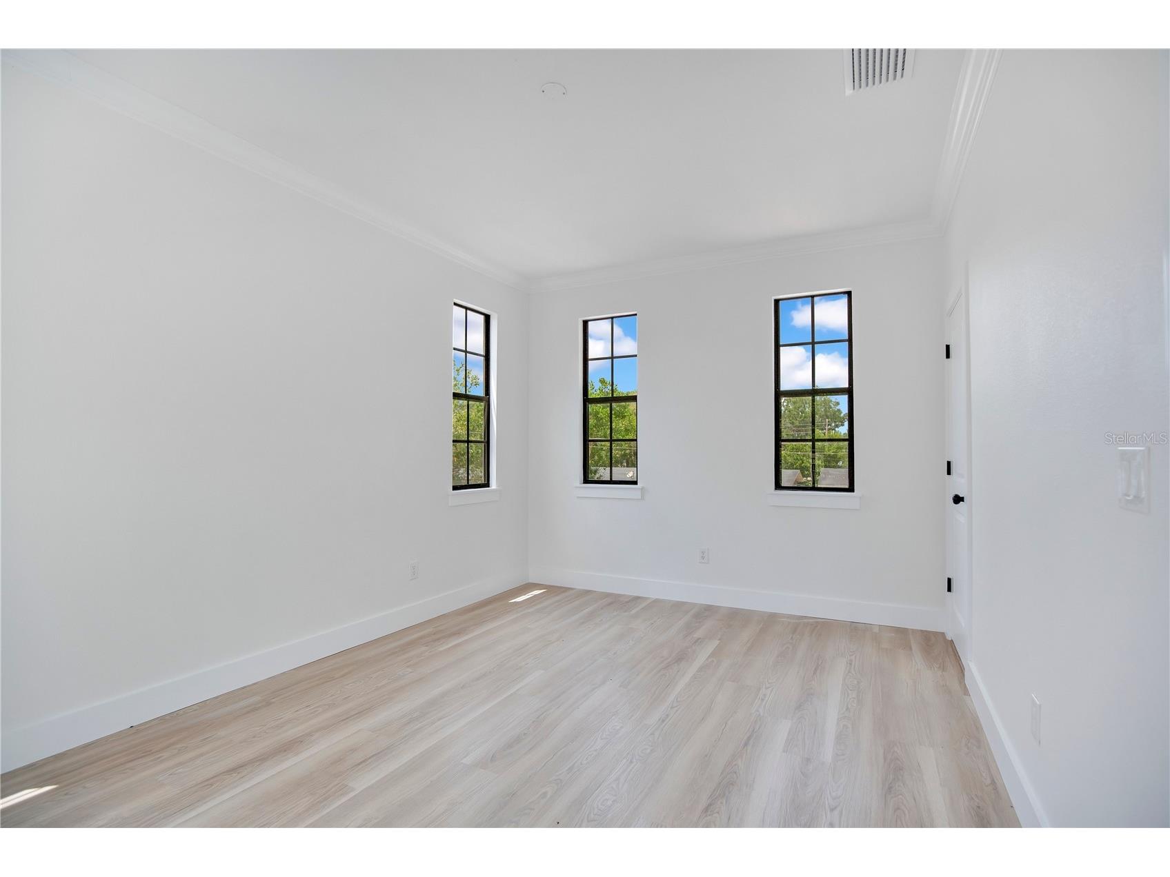 136 E Esther Street #B Orlando FL 32806 O6406474 image18