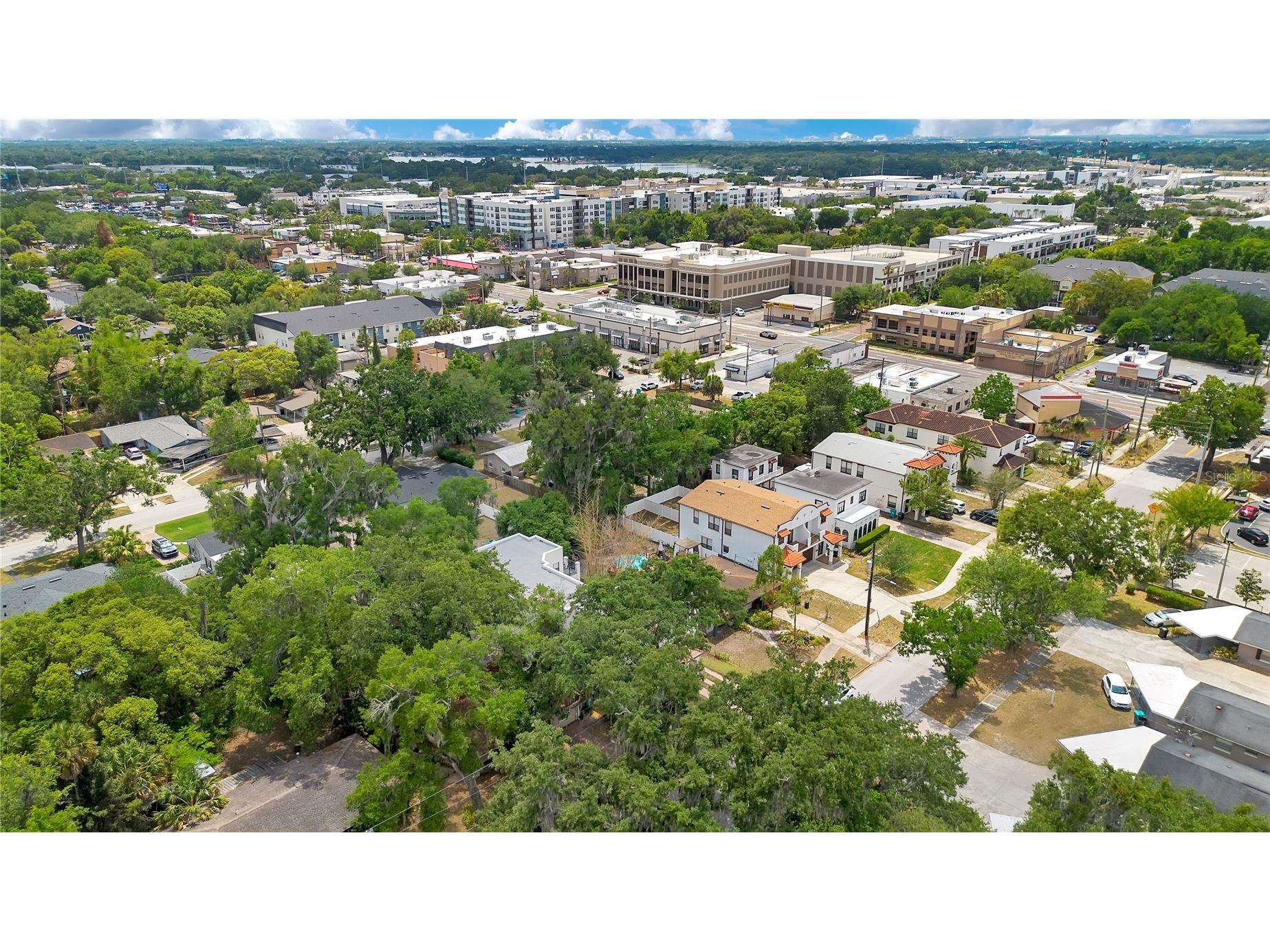 136 E Esther Street #B Orlando FL 32806 O6406474 image37