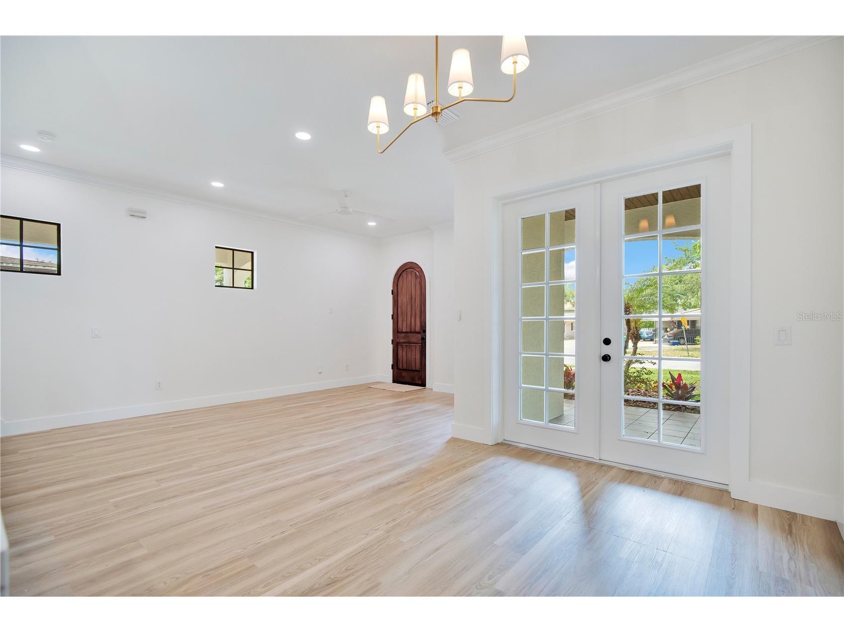 136 E Esther Street #B Orlando FL 32806 O6406474 image8