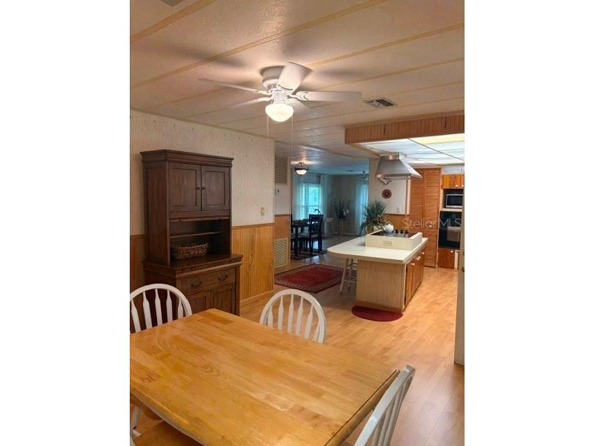 136 Forest Lane #4 Safety Harbor FL 34695 TB8505165 image3