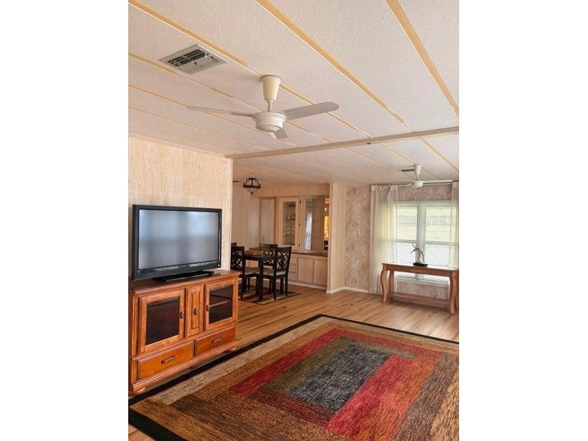 136 Forest Lane #4 Safety Harbor FL 34695 TB8505165 image8