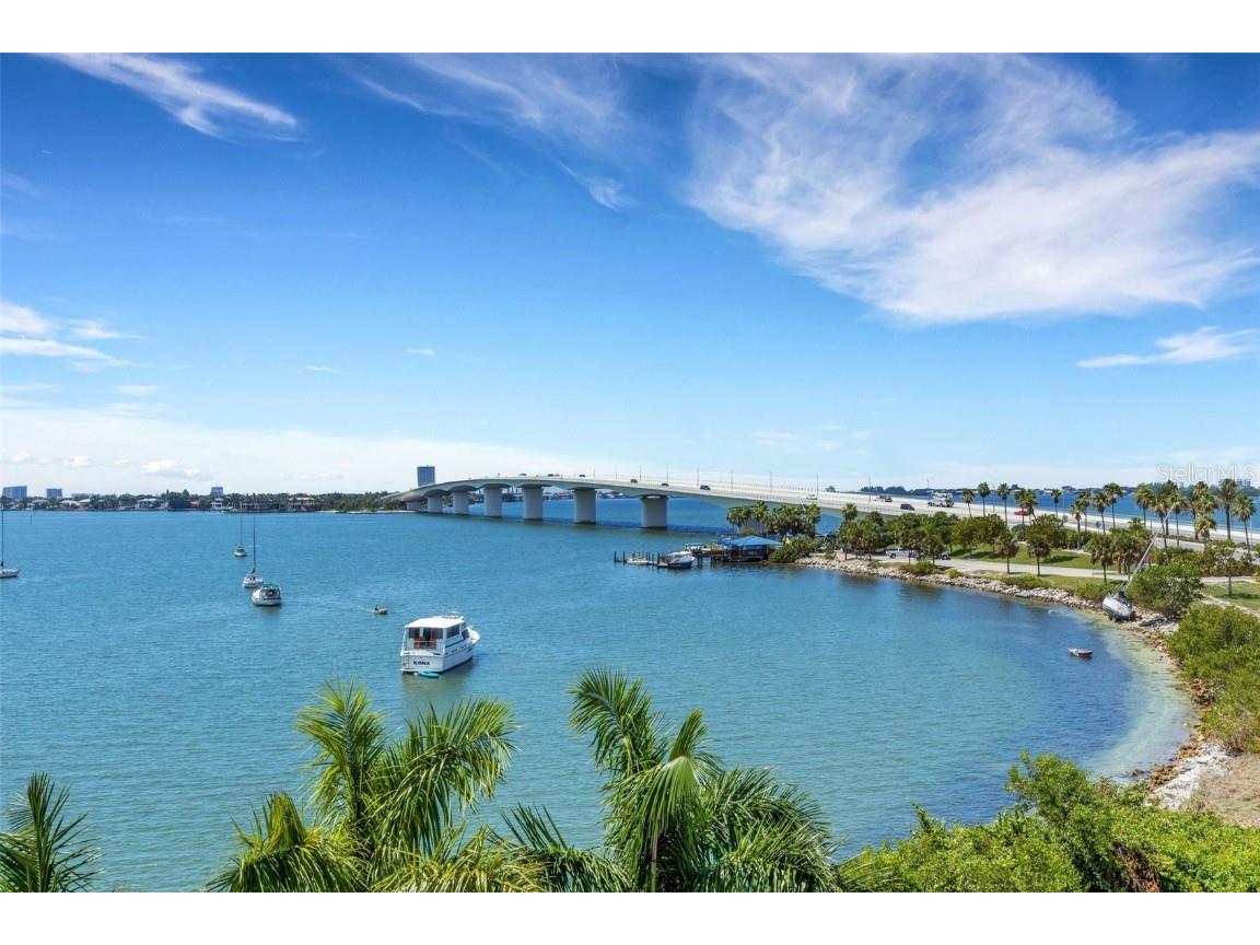 136 Golden Gate Point #401 Sarasota FL 34236 A4551432 image1