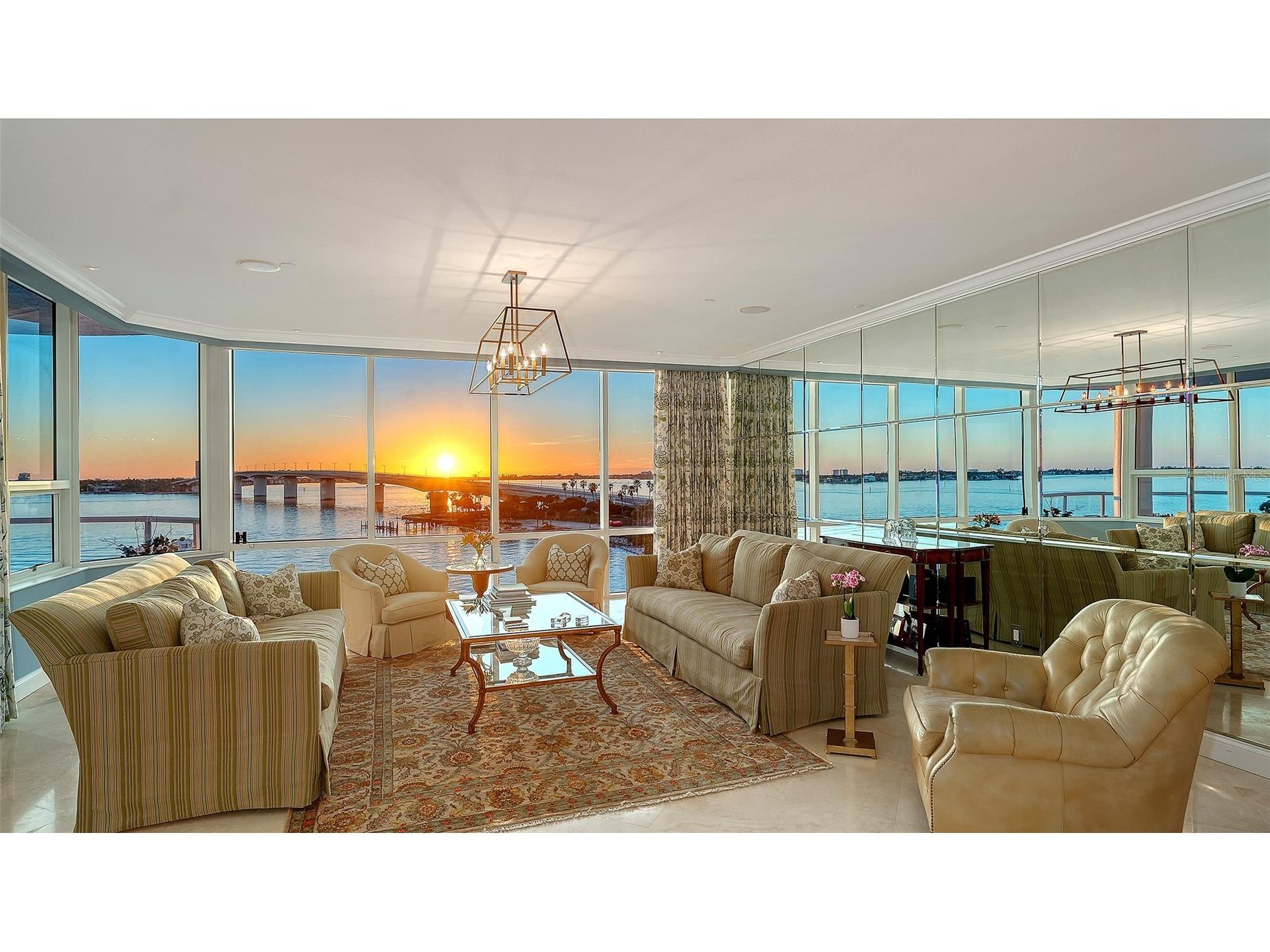 136 Golden Gate Point #502 Sarasota FL 34236 - SARASOTA BAY A4677212 image4