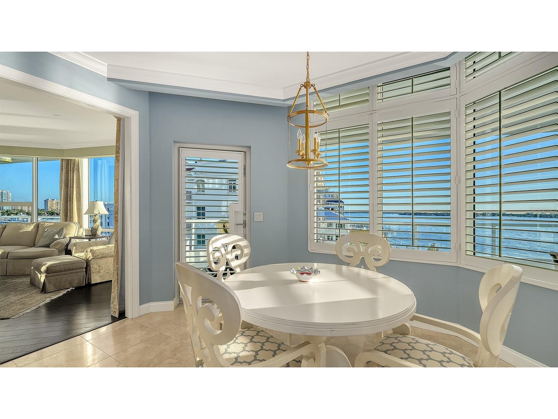 136 Golden Gate Point #502 Sarasota FL 34236 - SARASOTA BAY A4677212 image9