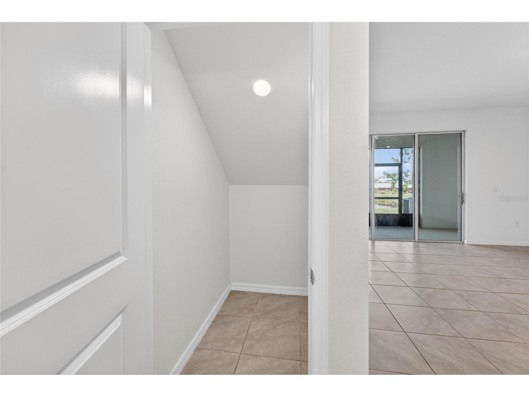 136 Mangrove Shade Circle Apollo Beach FL 33572 TB8501761 image5
