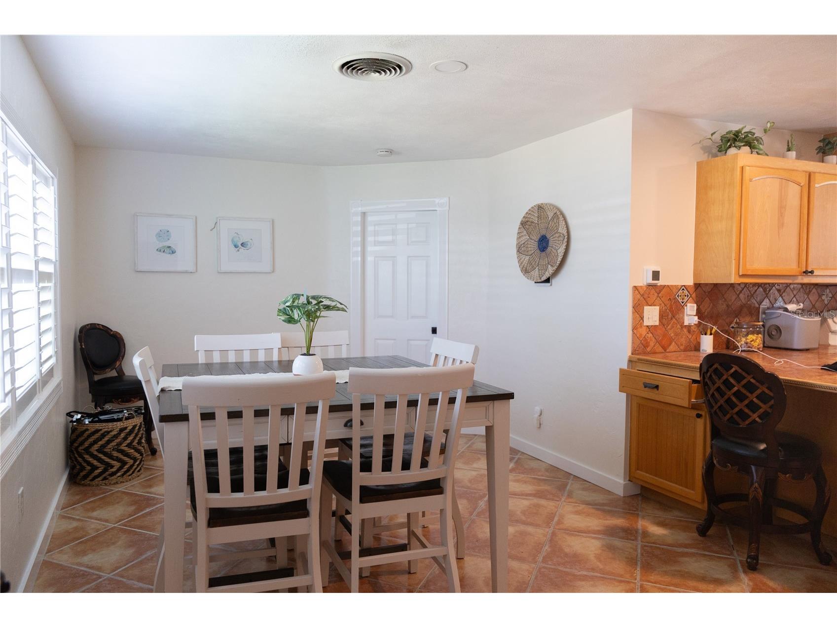 136 Maryland Avenue Palm Harbor FL 34683 W7886856 image11