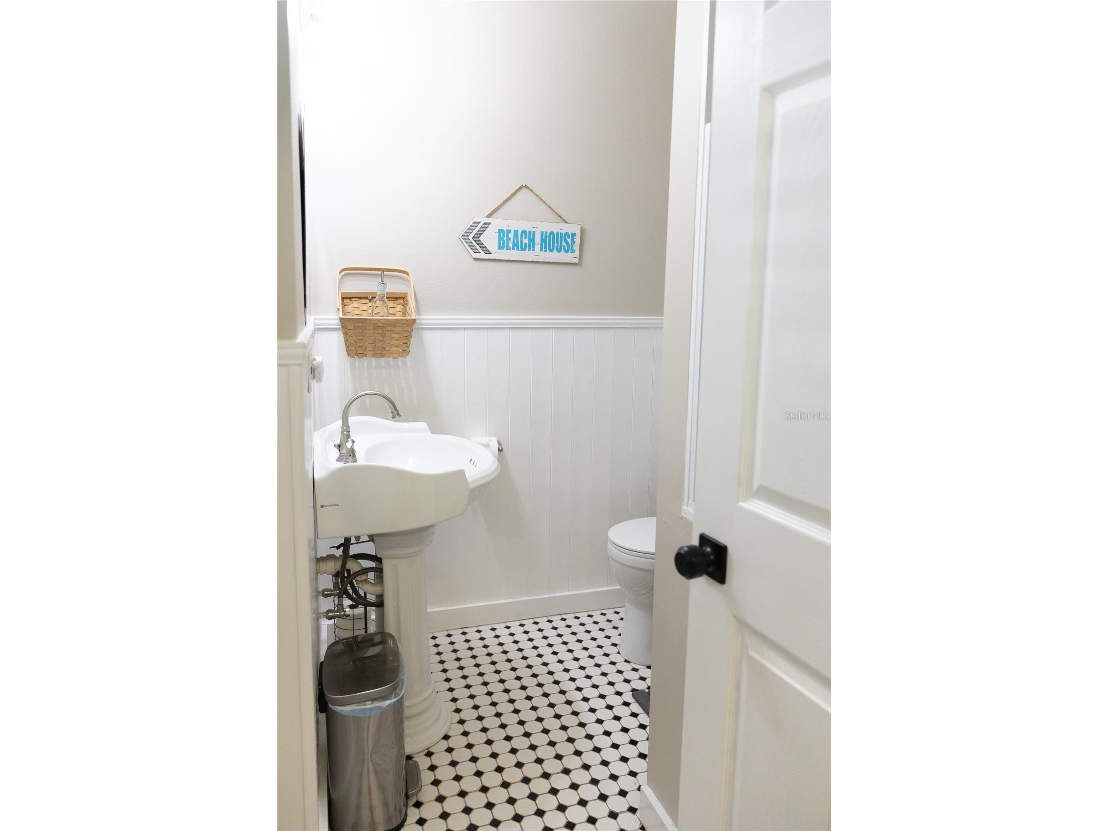 136 Maryland Avenue Palm Harbor FL 34683 W7886856 image16
