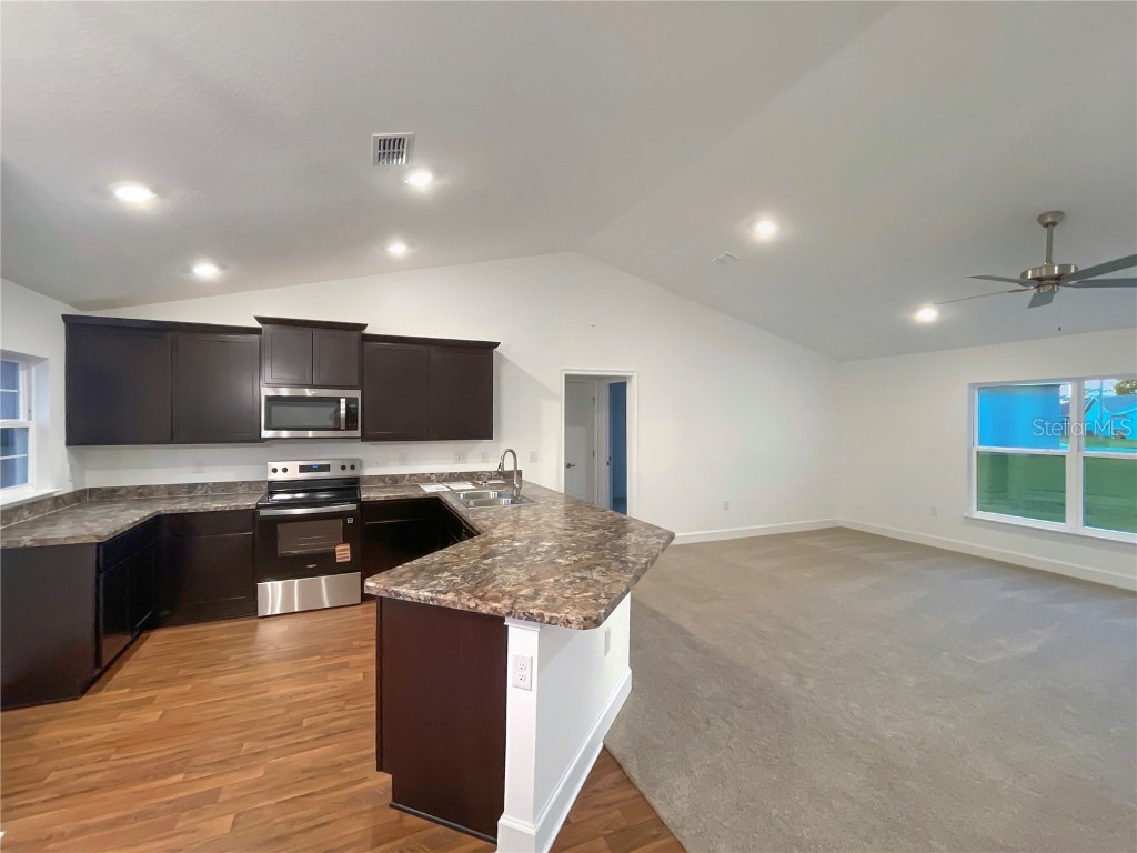 136 Nicholas Court Kissimmee FL 34758 O6294811 image2