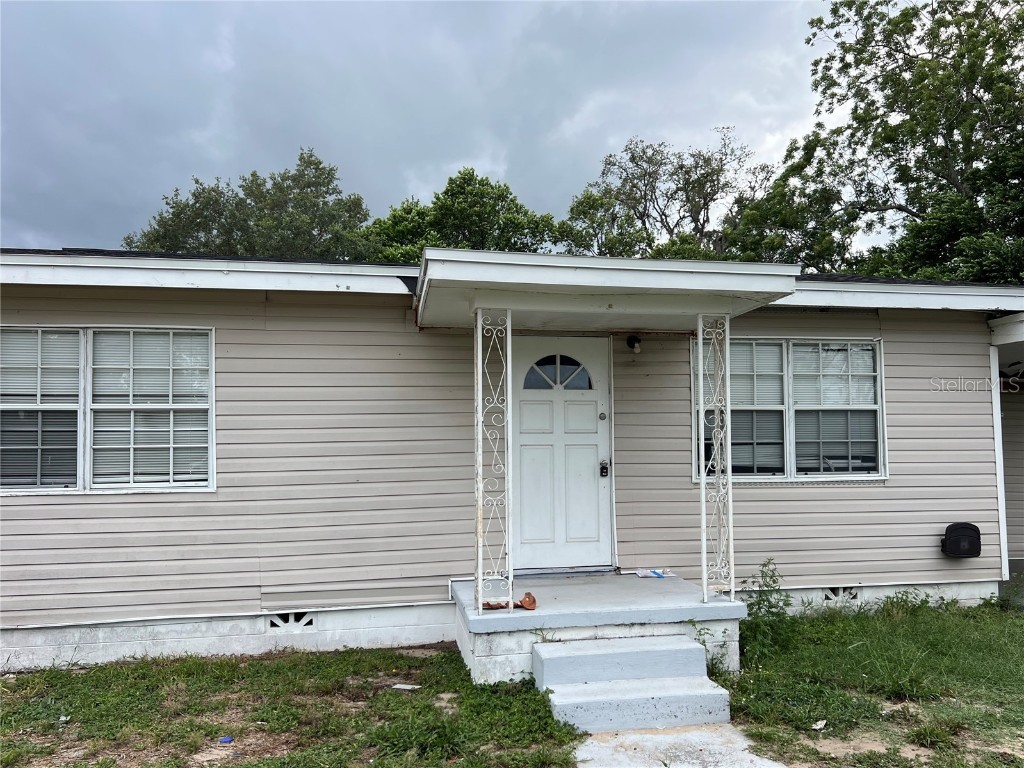 136 Palm Leaf Avenue Lake Wales FL 33898 S5089526 image1