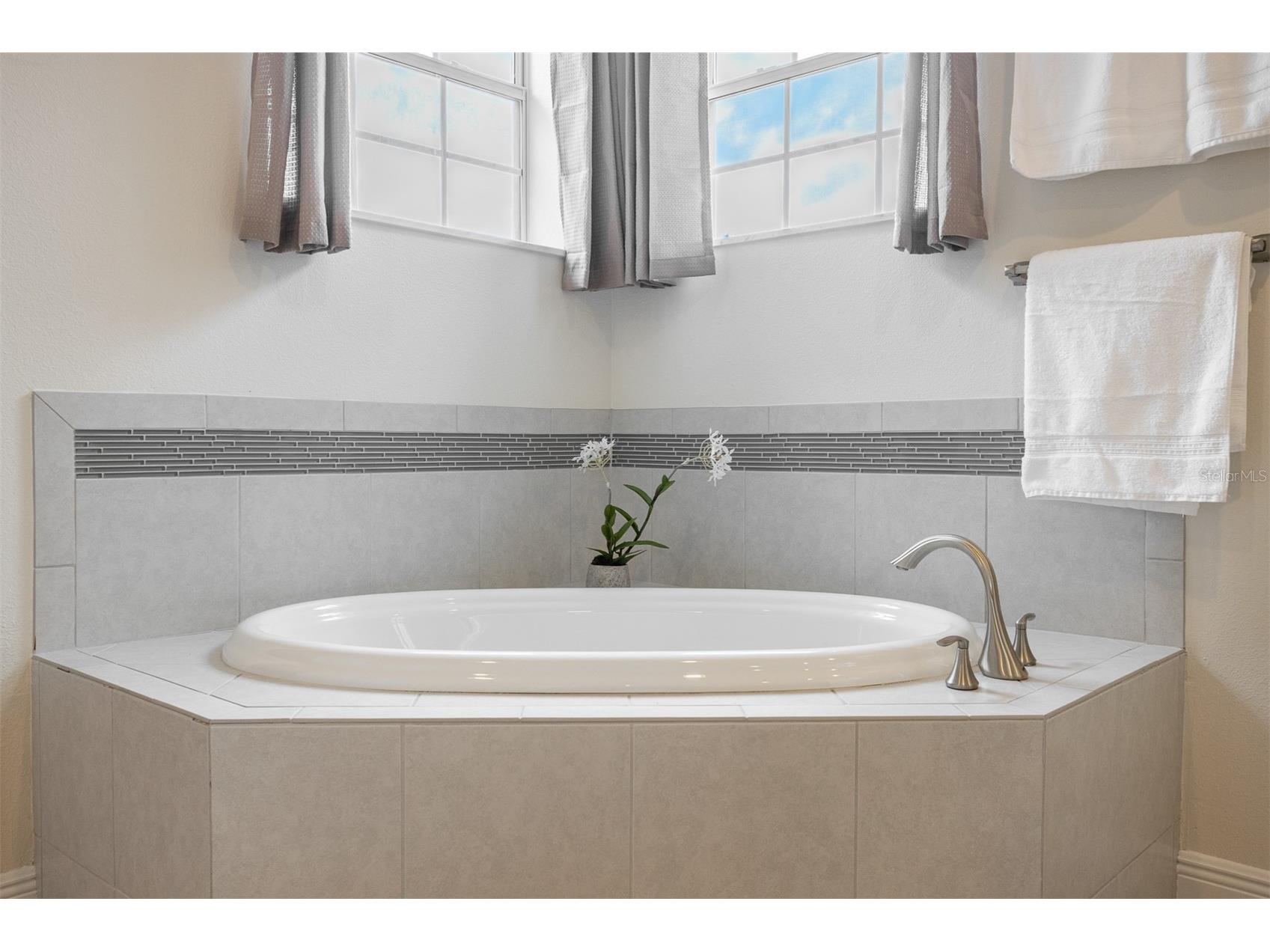 136 Philippe Grand Court Safety Harbor FL 34695 TB8516067 image18