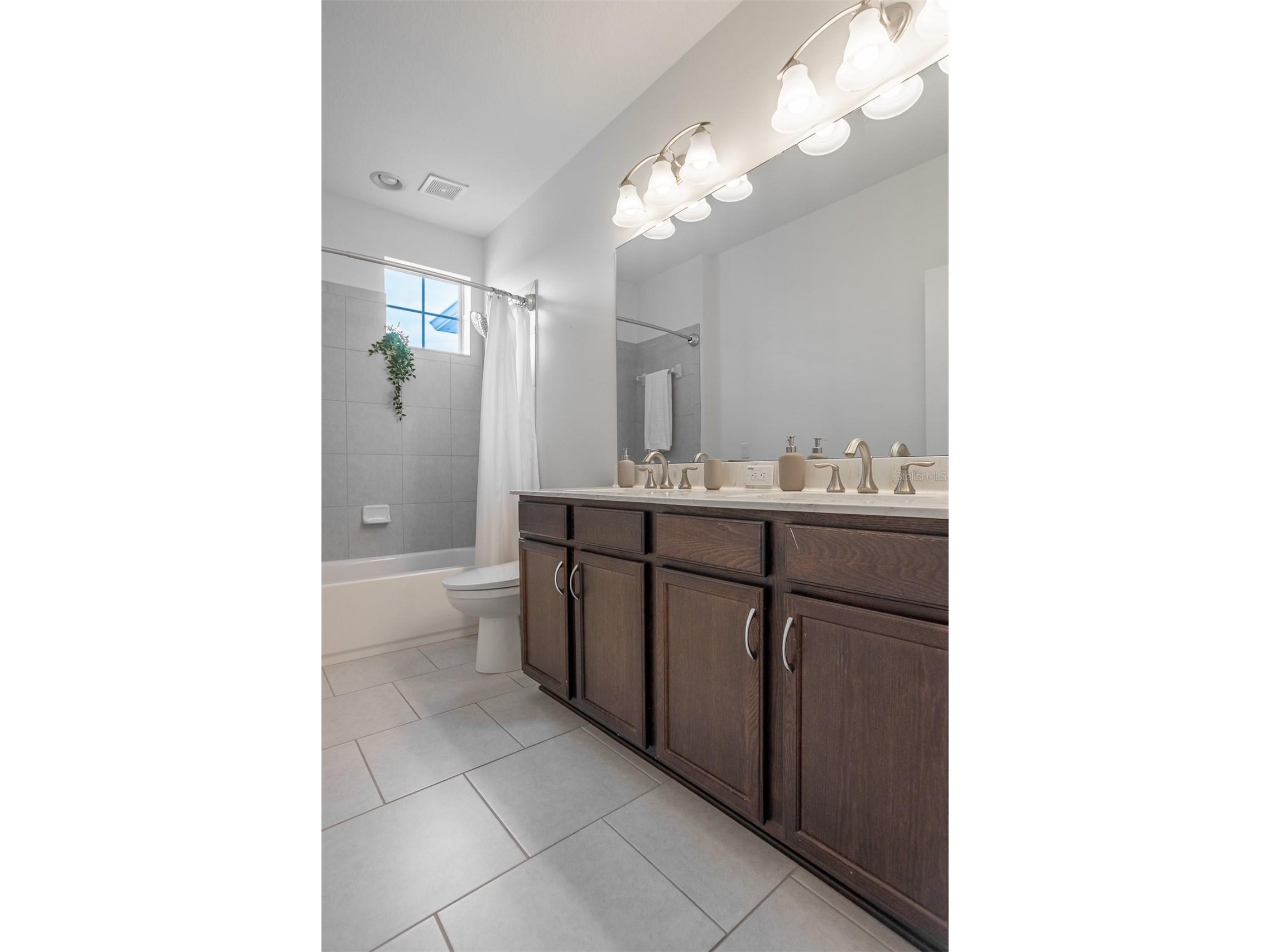 136 Philippe Grand Court Safety Harbor FL 34695 TB8516067 image21