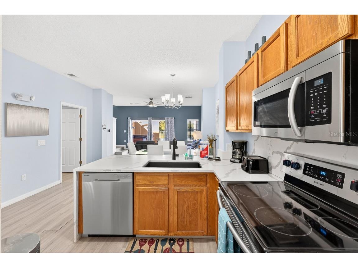 136 Pompano Beach Dr Kissimmee FL 34746 O6360242 image9