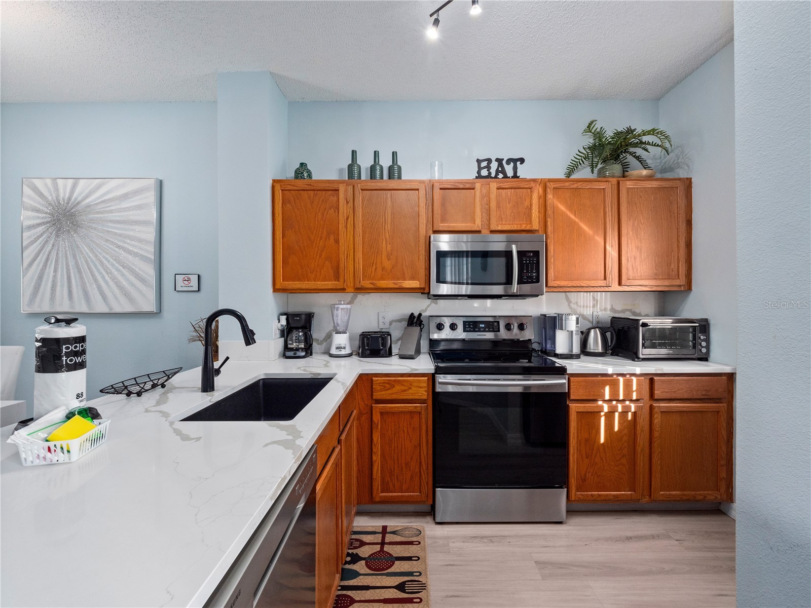 136 Pompano Beach Drive Kissimmee FL 34746 O6408419 image2
